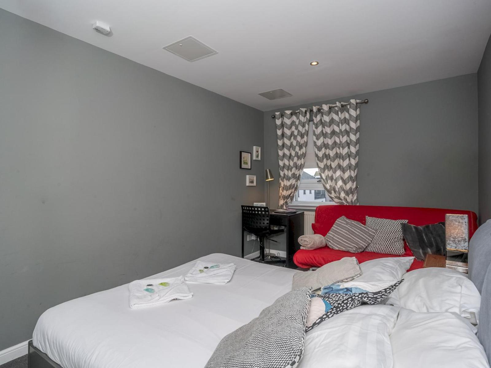 Pass The Keys Cosy Edinburgh Flat公寓 外观 照片
